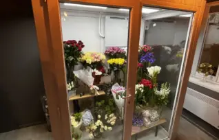 Витрина холодильник для цветов. Система охлаждения цветочной камеры “Flower-clima”