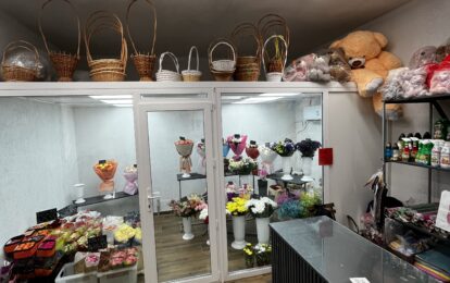 Камера зберігання квітів. Квіткові магазини.