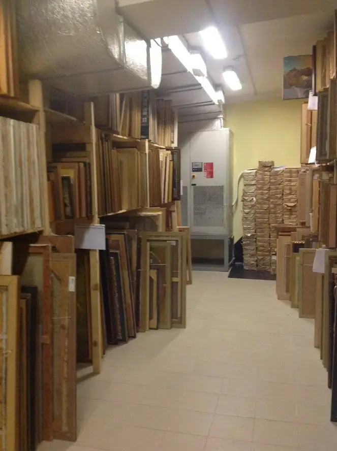 Камера зберігання продукції Холодильні центри